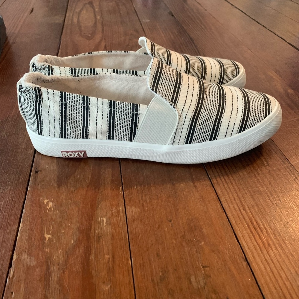 Size 8 Roxy Slip On Sneakers